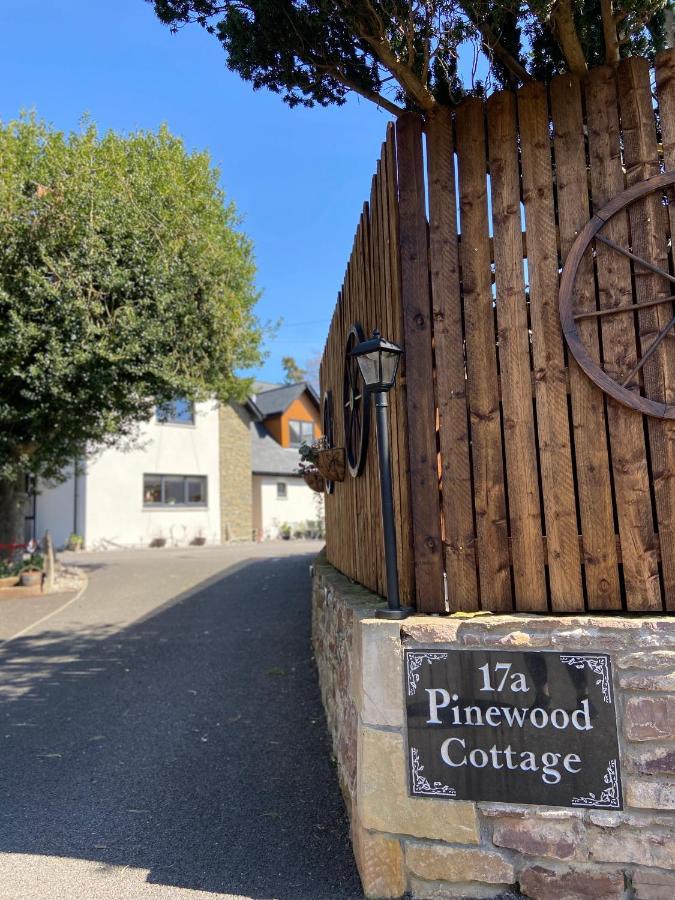 Pinewood Cottage Apartment & B&B Inverness Eksteriør billede